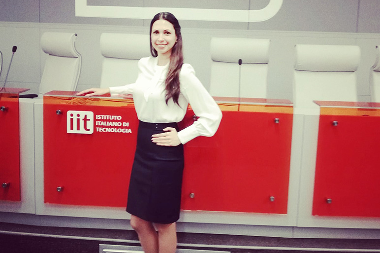 RHU alumna completes her PhD in Bioengineering and Robotics