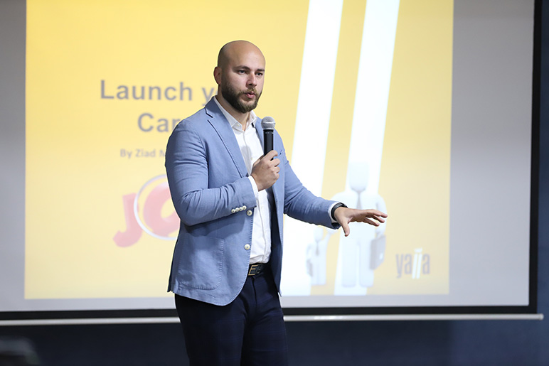 RHU alumnus delivers a seminar that puts students on the right track to launch their careers 