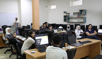 RHU hands-on workshop helps students master their web administration skills