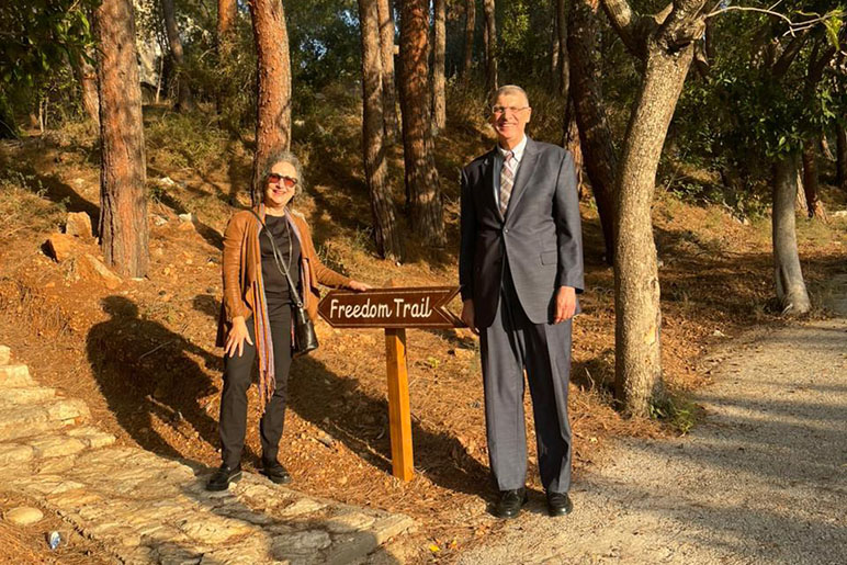 A visit to RHU celebrates heritage and reinforces institutional ties