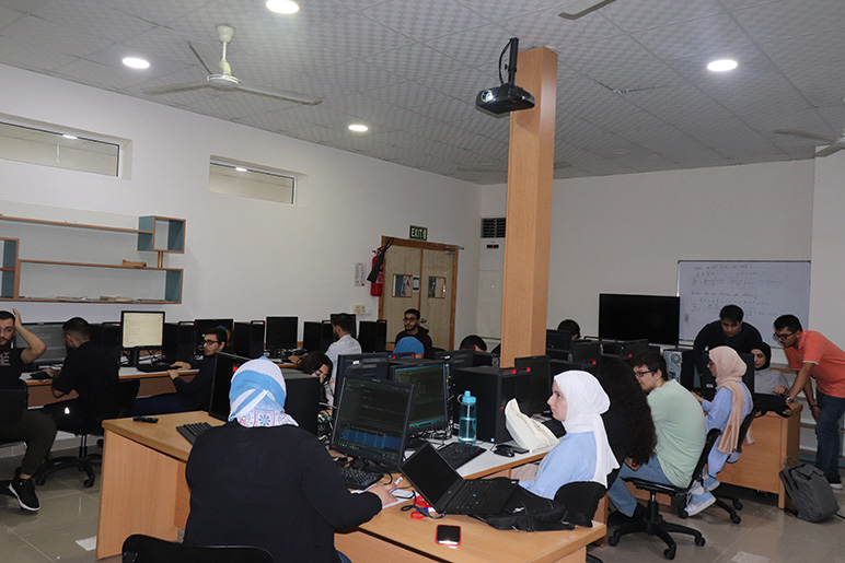 RHU's hands-on workshop introduces students to new dimensions of data ...